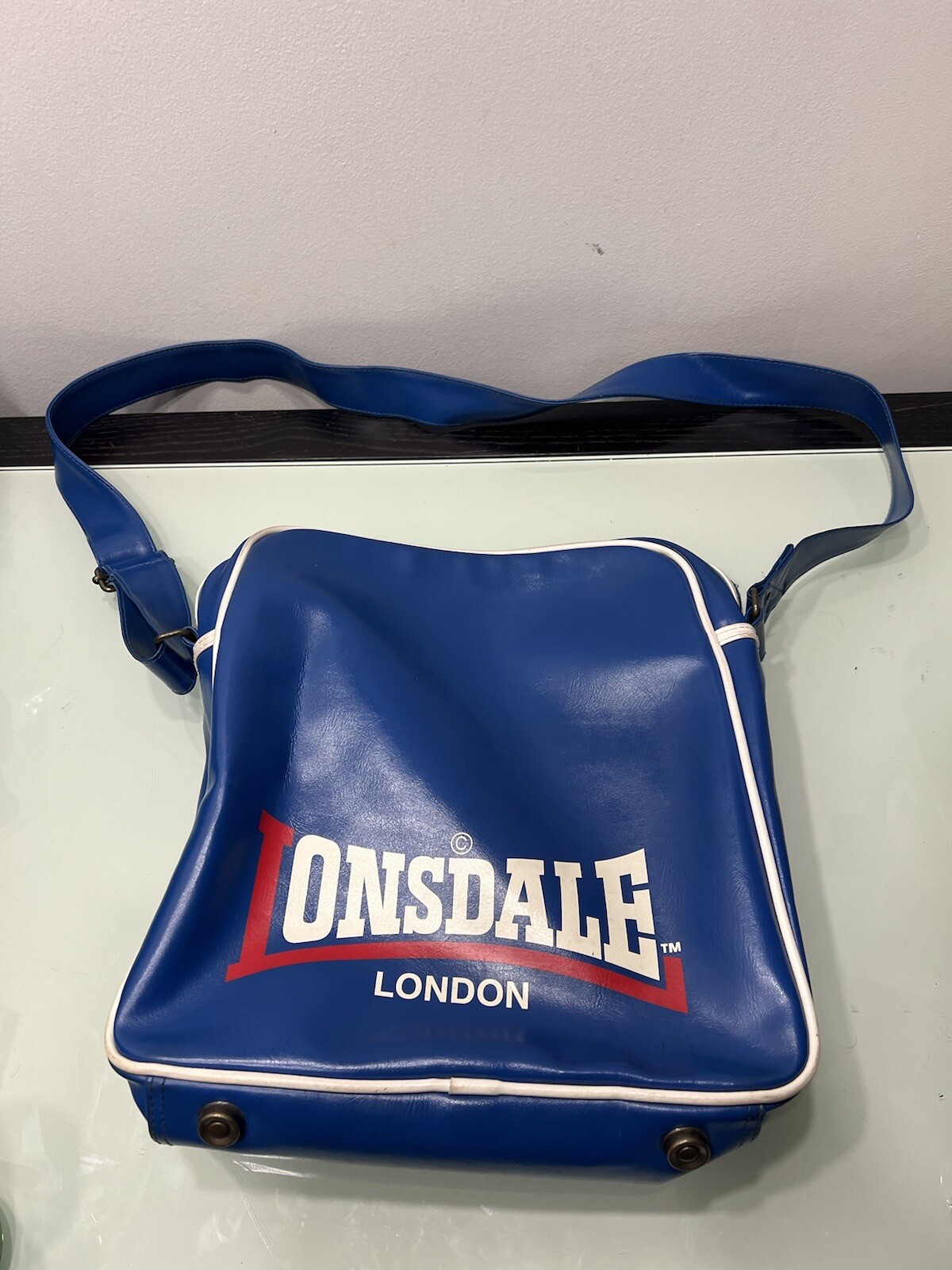 Lonsdale London Vintage Messenger Bag 2000s Unisex Re… Gem