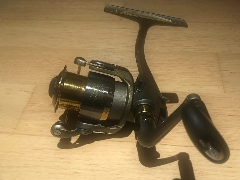 Daiwa Tournament Z 2000 C! Traumrolle mit 12 Kugellagern in gutem Zustand!  - Bild 2 von 4
