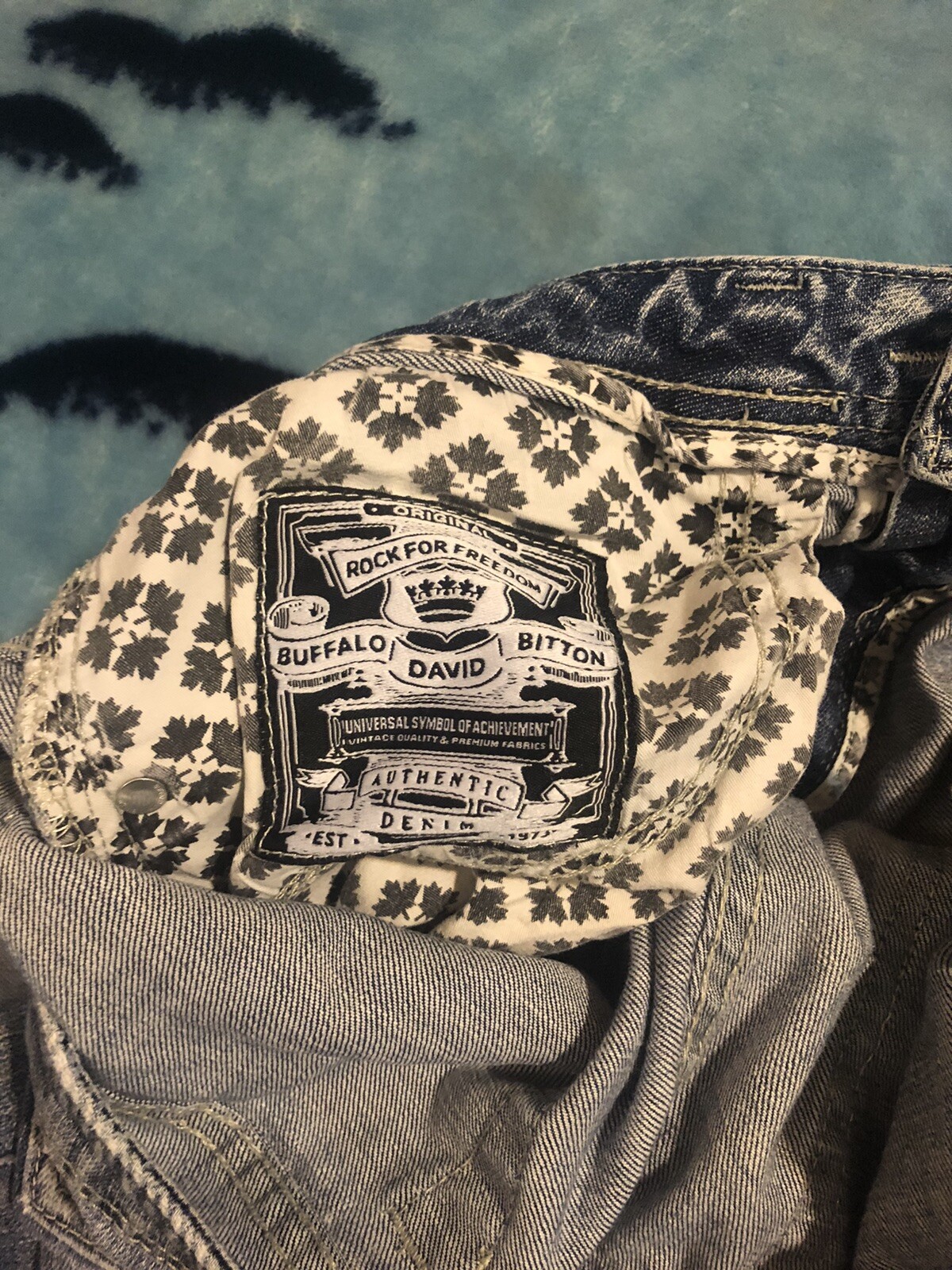 Buffalo Driven X Basic Straight *36x31 3/8* Distr… - image 9