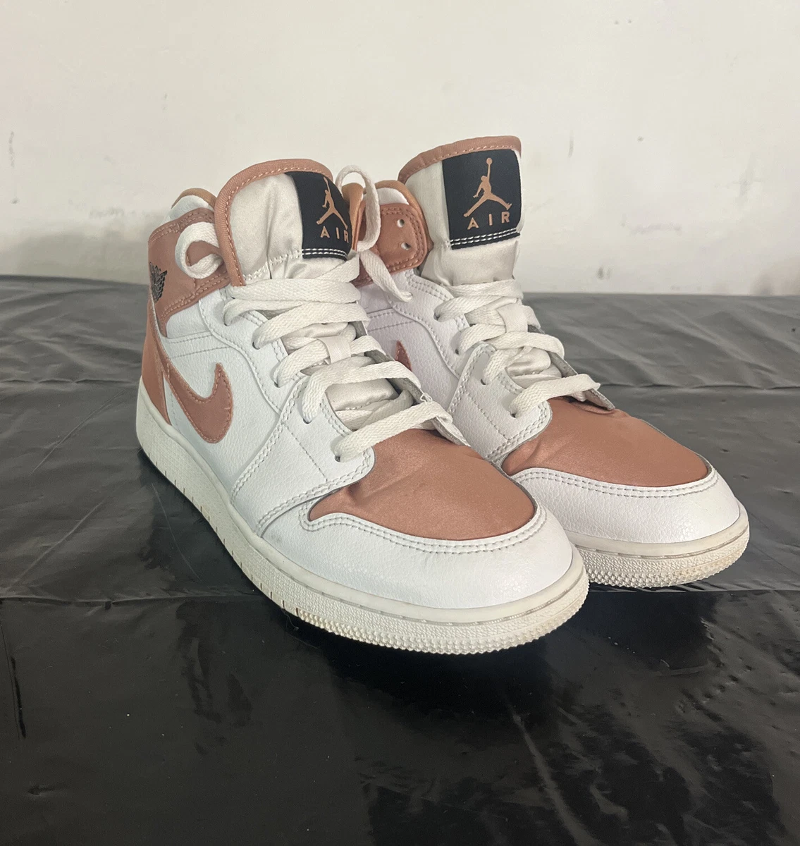 Rose gold and white clearance jordans