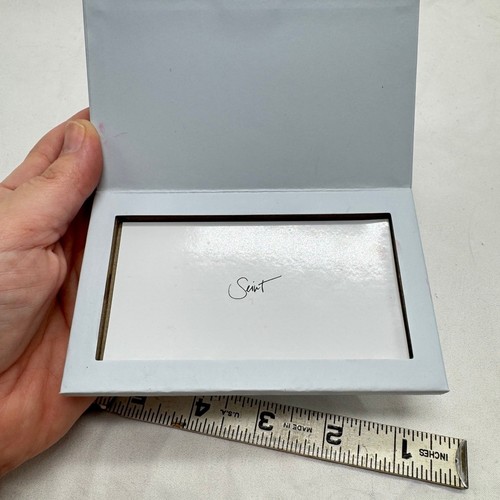 New! Seint Beauty magnetic makeup compact - Picture 6 of 6