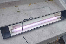 Vintage All Glass 30in Aquarium Fluorescent Lamp Fixture w Bulb D109A