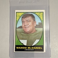 Topps 1967 Wahoo McDaniel Rookie #82 Miami Dolphins Base Football Card. rookie card picture
