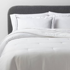 3pc Full/Queen Luxe Embroidered Border Comforter and Sham Set White/Dark Gray -