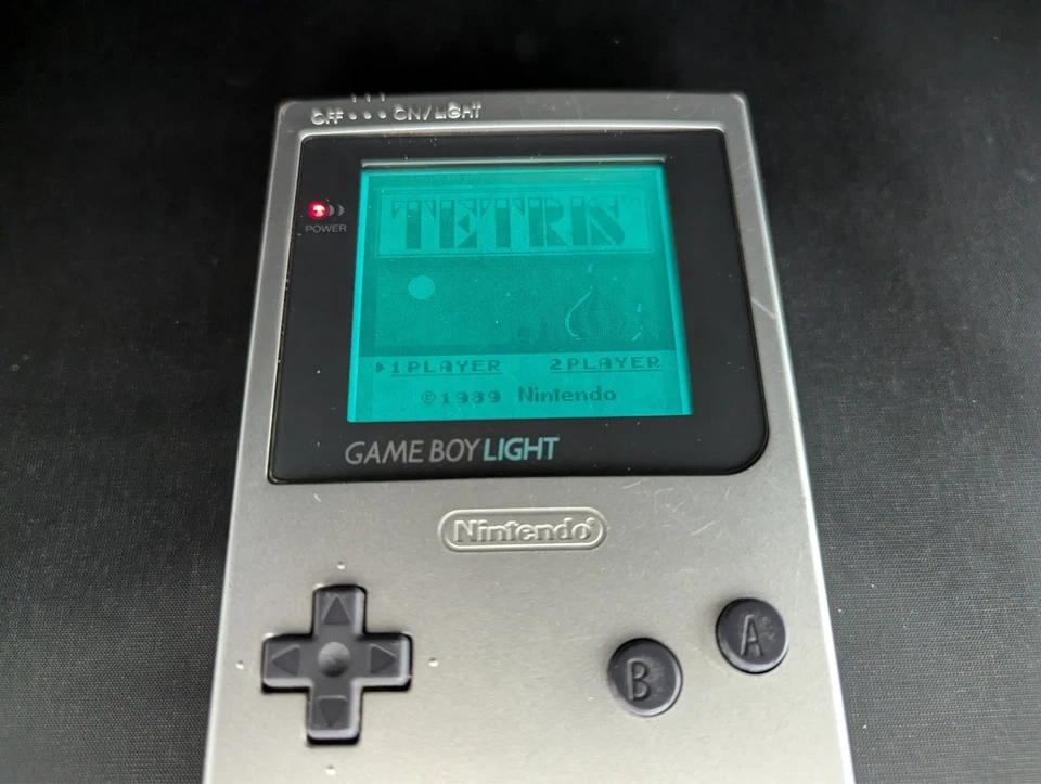 B587 Envío Gratis Nintendo Gameboy Consola de Bolsillo Plateada GB Japón RARO X Foto 2 de 4