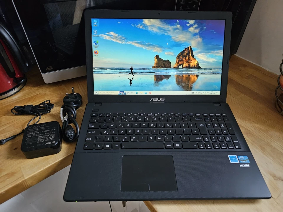 Asus X551 Intel Core i3 128GB SDD 4GB RAM Win 10 Webcam HDMI Laptop - Image 2 of 4