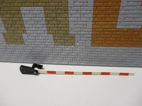 (H7/45) Lego 4512pb01 Barrier with 70163 Weight Level Crossing 4539 7835 7866