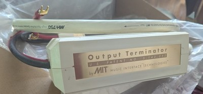 ONE - MIT MH-750 Speaker Interface Cable 8' Length CVTerminator High Resolution 