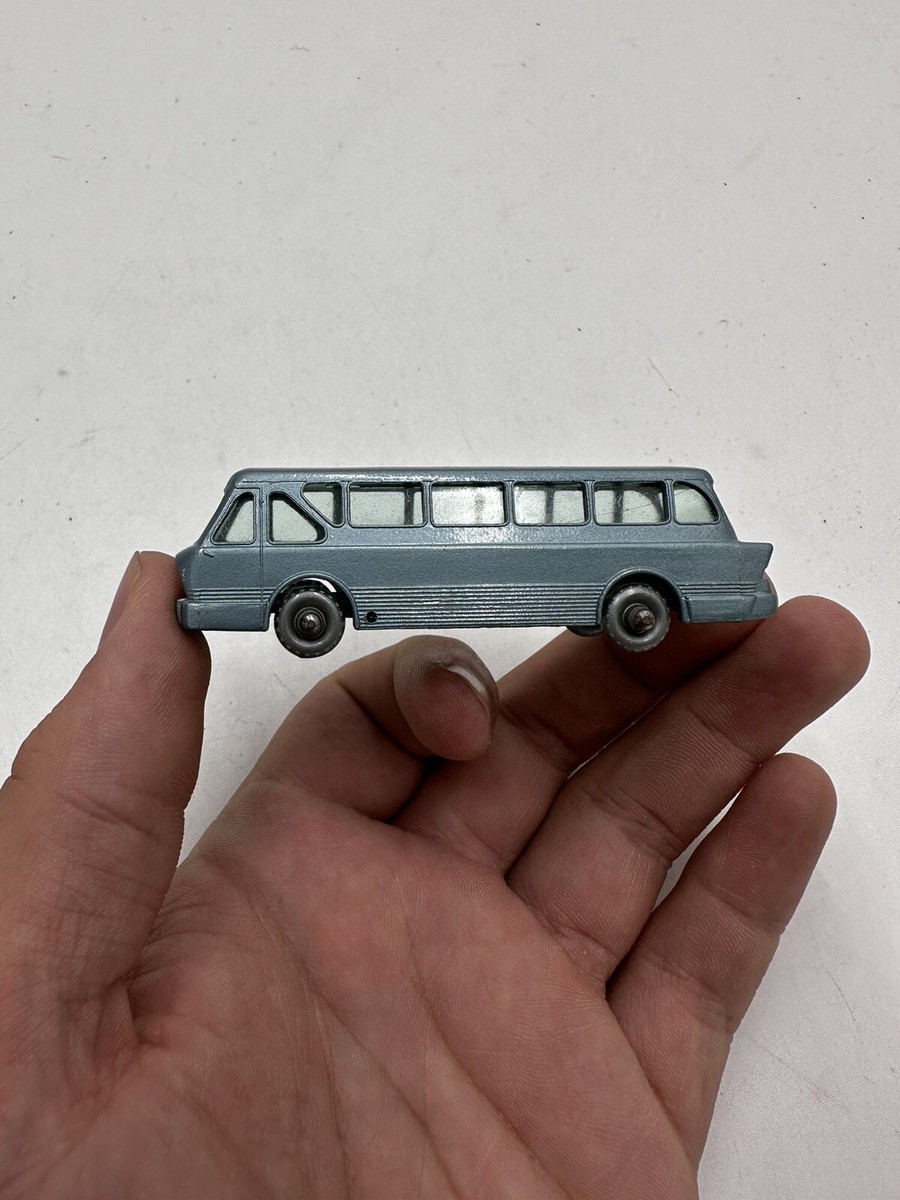 ミニカー MATCHBOX No.40 LONG DISTANCE CORCH ミニカー MATCHBOX No.40 LONG DISTANCE CORCH Matchbox Series