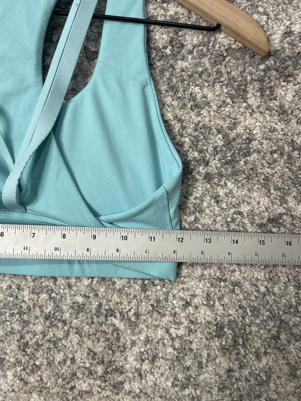 fabletics workout lightweight tank-bra