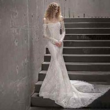 Off-Shoulder Long Sleeve Mermaid Wedding Dresses with Small Train Light Lace