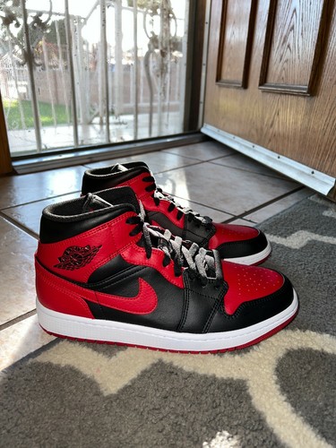 Nike Air Jordan 1 Mid Banned 554724-074, Mens and GS | eBay