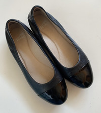 Dansko Lisanne Milled Nappa Black Leather Cap Toe Ballet Shoes Size 38/7.5-8 US
