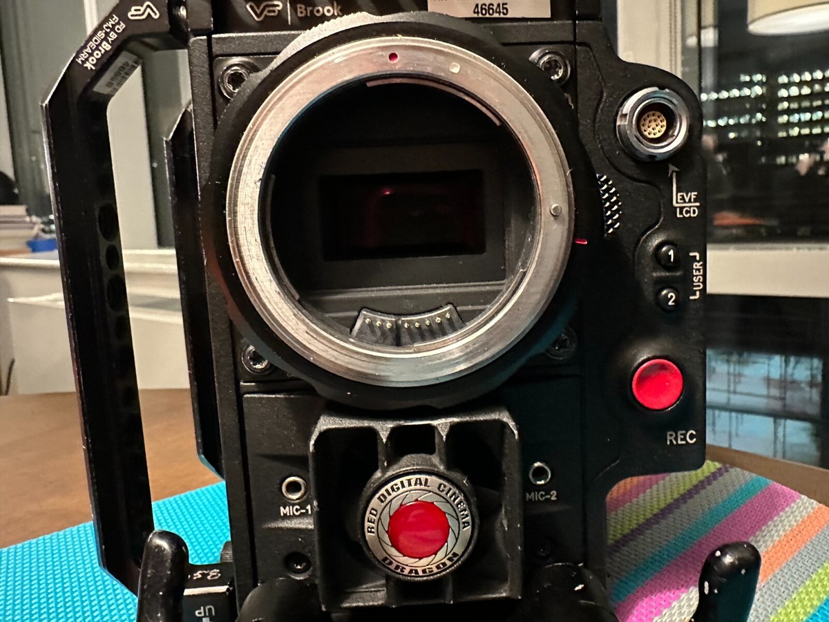 RED EPIC-X Dragon 6K ＋シネマセット（レンズ＆アクセサリー） Used RED Digital Cinema RED EPIC-X DRAGON 6K Camera, Brain Only