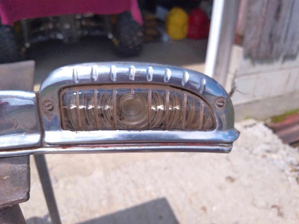 `1942 Plymouth Center Top Grille Bar Front Turn Signal Lights P14 Deluxe Mopar - Image 2 of 4