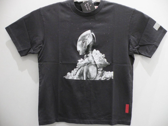 UNIQLO UT × Shin Ultraman Kenshi Yonezu M八七 T-shirt Size