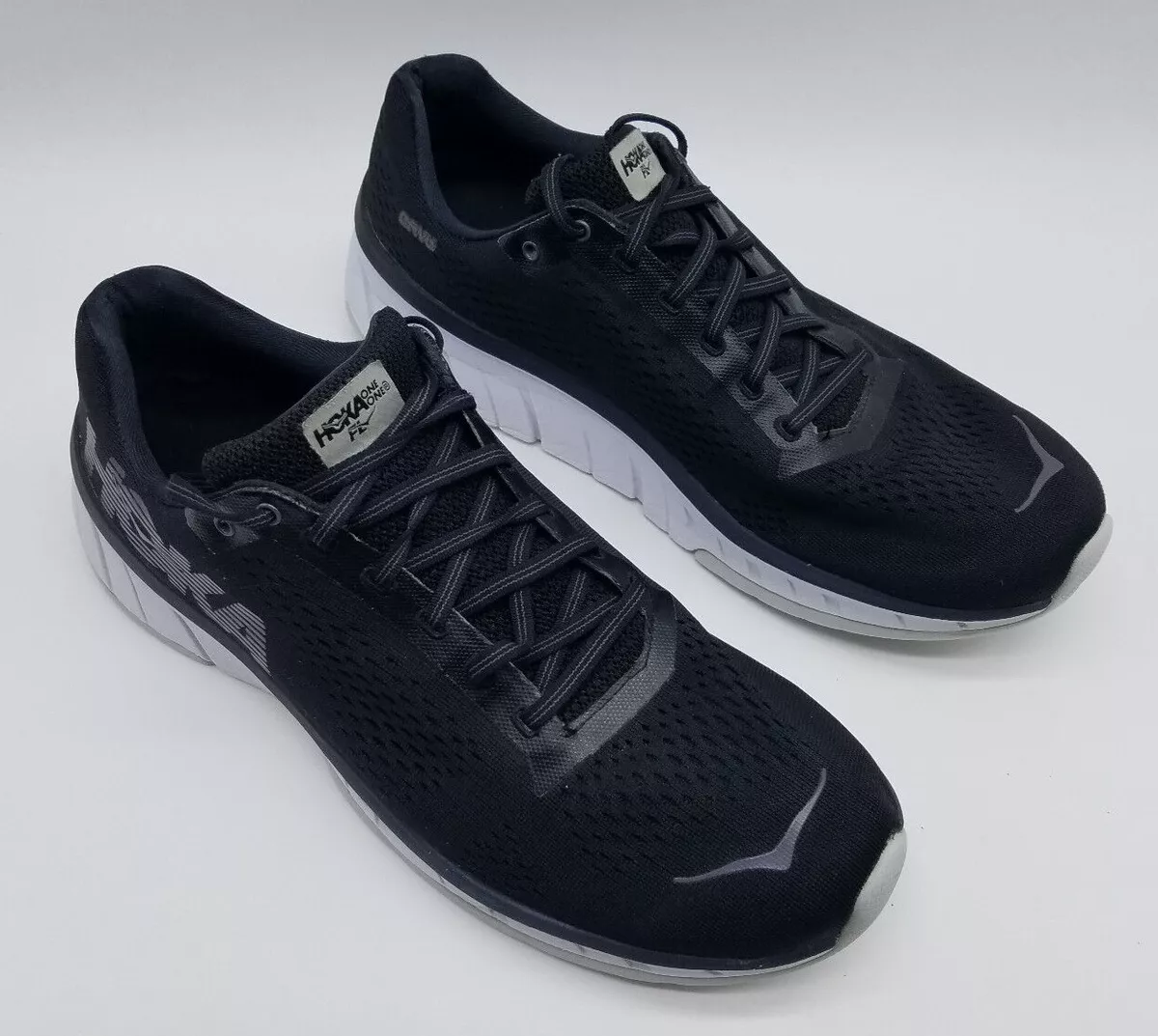 Hoka One One Cavu Men s Running Shoes Size 10 Black White 1019281 BWHT