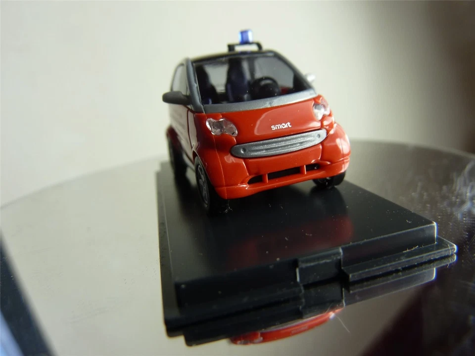 Busch Smart 489032 1/87 City Coupe vigili del fuoco Baviera auto auto HO NUOVO - Immagine 2 di 4