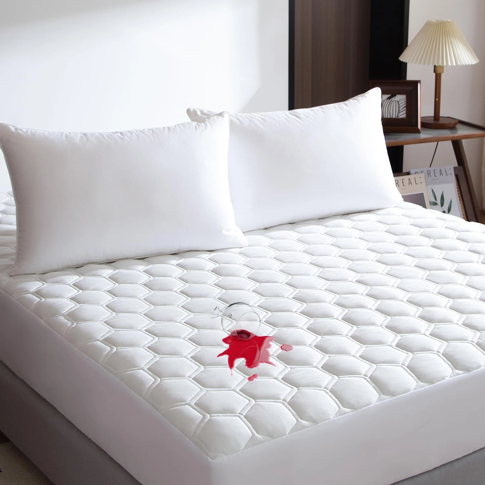 Waterproof Twin XL Mattress Protector, Breathable Cooling Quilted Mattress Pa...