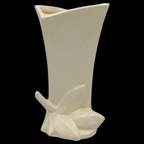 Vintage 1940s Nelson McCoy Art Pottery White Lily Bud Vase