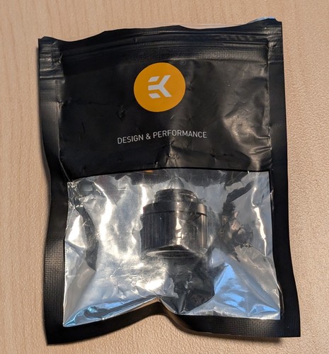 EKWB EK-Quantum Torque HTC 12mm OD Rigid Tubing Compression Fitting - Black