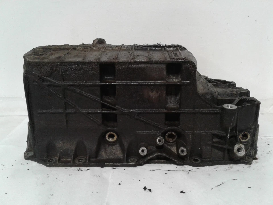 Used Engine Oil Pan fits: 1998 Chevrolet Lumina car 6-191 3.1L w/o oil level sen Foto 3 de 4