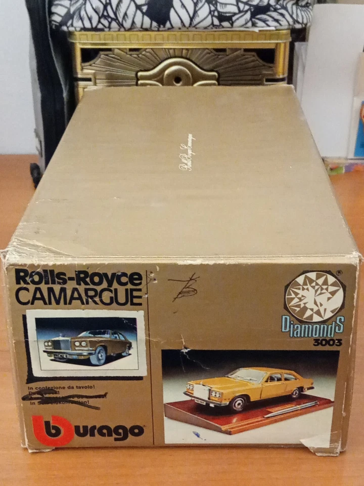 Burago 1:22, Rolls-Royce CAMARGUE. Serie Diamonds 3003. In Scatola Originale! - Immagine 2 di 4