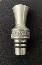 Royal Selangor V&A Pewter Wine Pourer & Stopper Set - William Morris Grape Vine