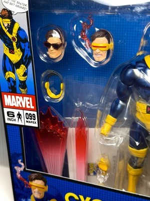 Medicom Toy Mafex - Marvel X-Men: CYCLOPS (Comic Ver) Action