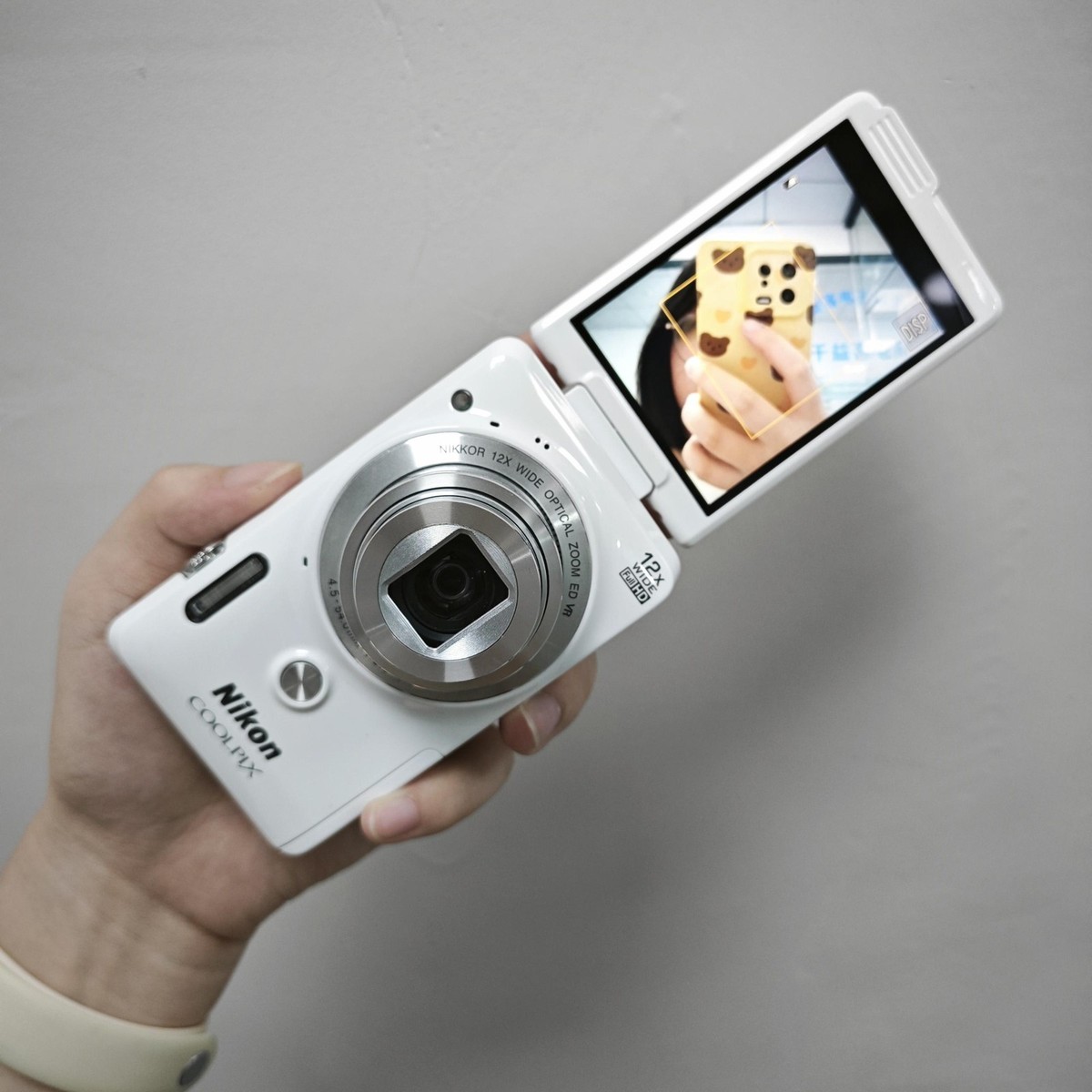 Nikon COOLPIX S6900 ホワイト
