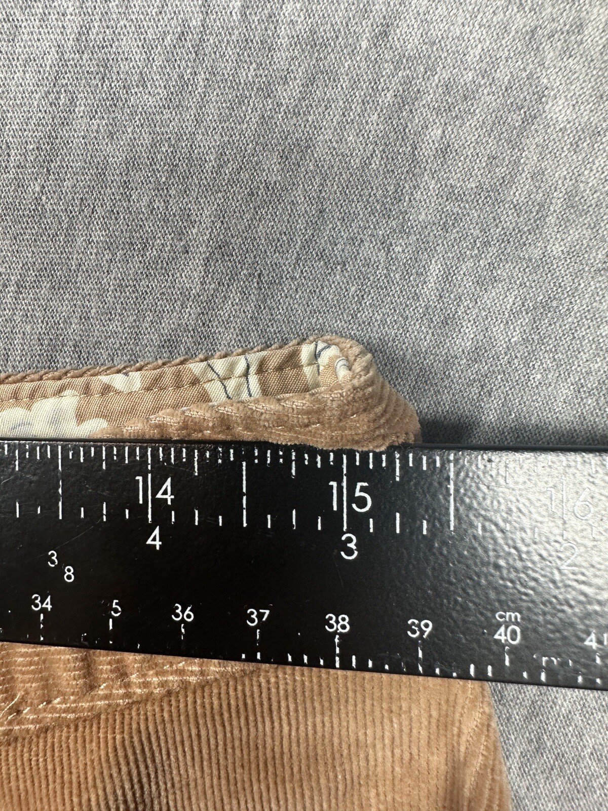 Foto 5 di 6