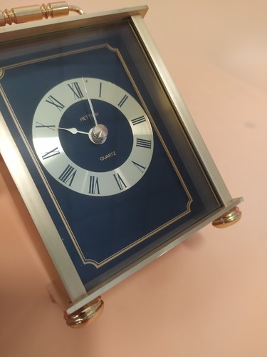 Orologio Da Tavolo a Batteria Decorativo al quarzo Acciaio e Vetro 10cmh - Imagen 8 de 9