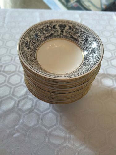 Juego de cena Wedgewood negro florentino para 12 personas con juego de café/té - Imagen 6 de 24
