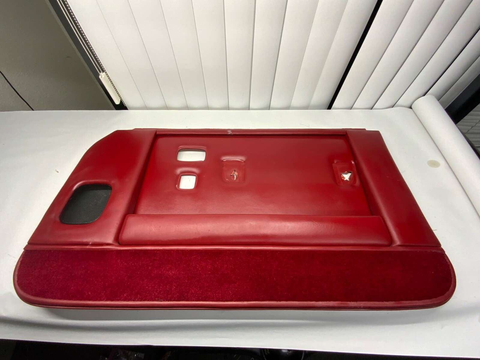 Rolls Royce Bentley Silver Spirit Spur right REAR door panel, red burgundy