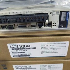 Yaskawa SGD7S-2R8AA0A Servo Driver 1PC New Ex...