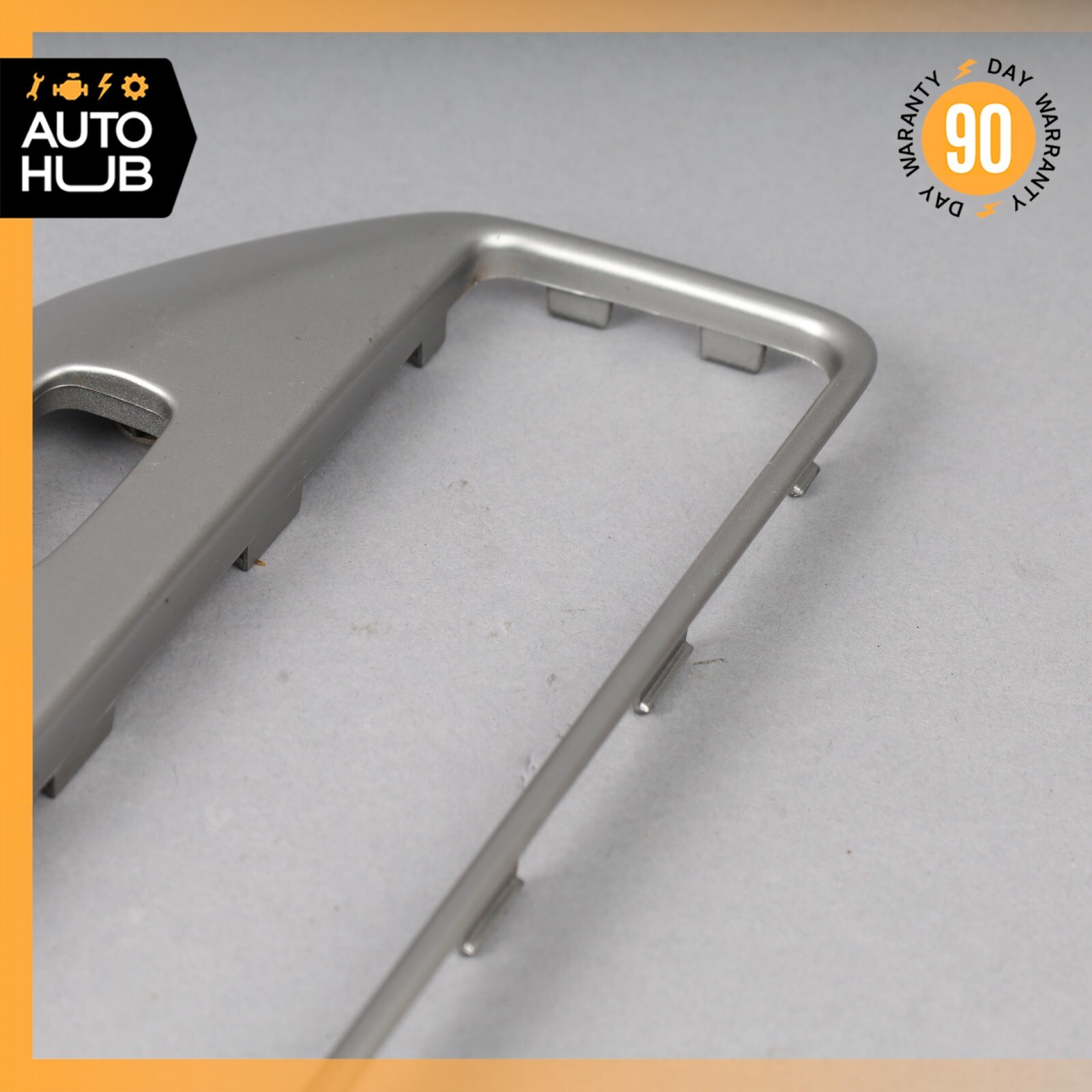 Maserati GranTurismo M145 Center Console Radio Trim Bezel Panel Silver OEM