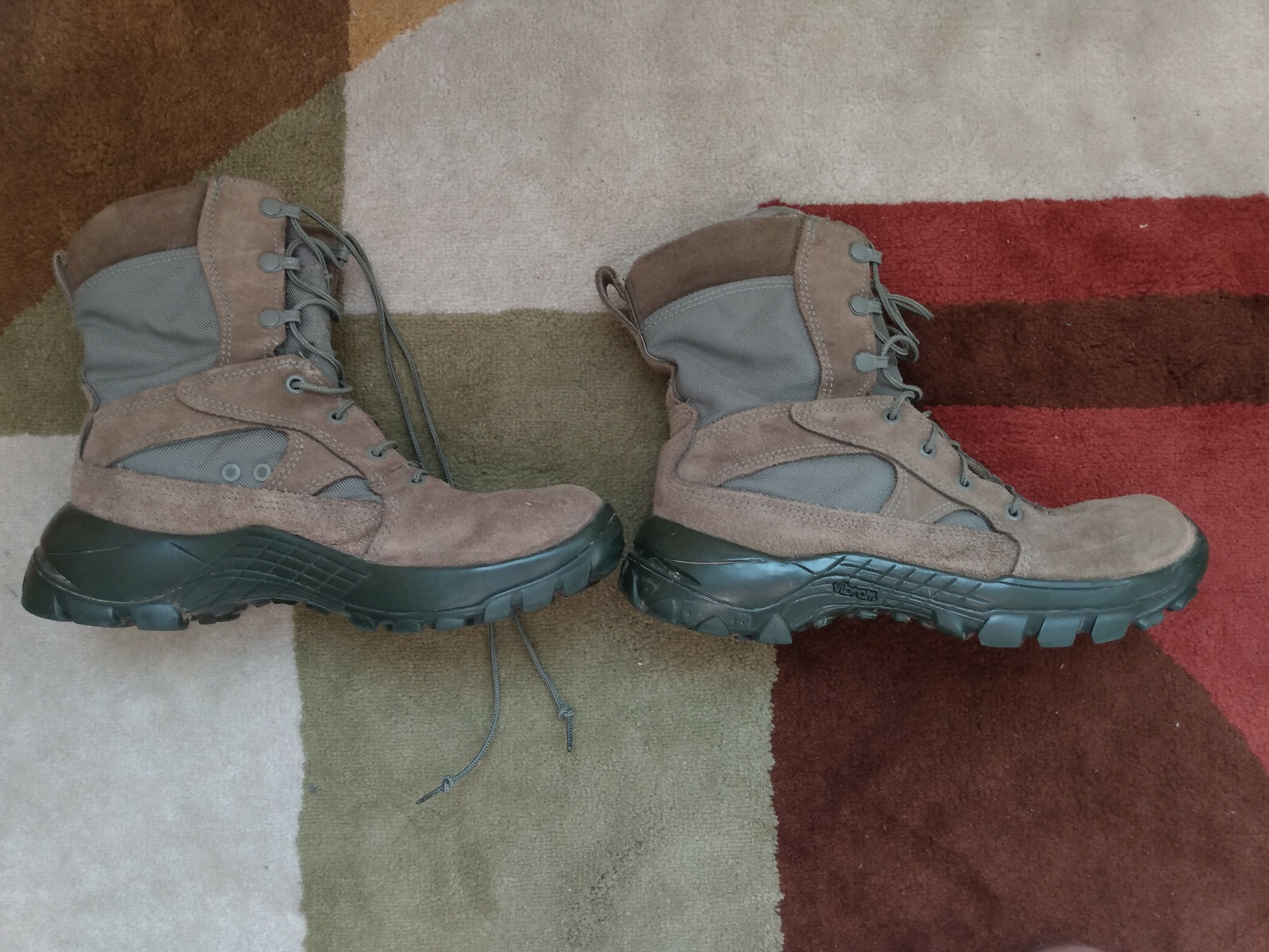 Bates Men's 9 Sage Green Combat Boots 