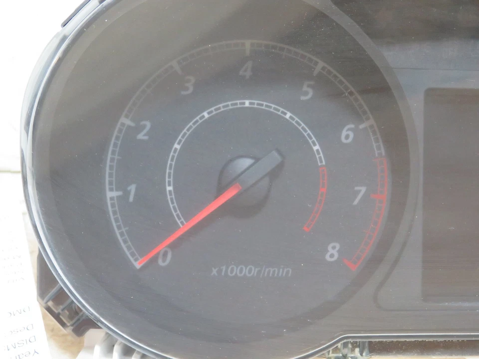 Mitsubishi RVR 2013-2017 velocímetro Speedo Cluster KPH 200 K OEM LKQ Foto 2 de 4