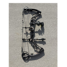Elite Impulse 31 RH Compound Bow 70lb 31in Kuiu camo