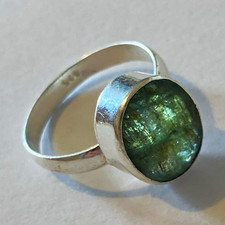 925 Silver Hallmarked Natural Oval Emerald Bezel Band Ring Size T 1/2