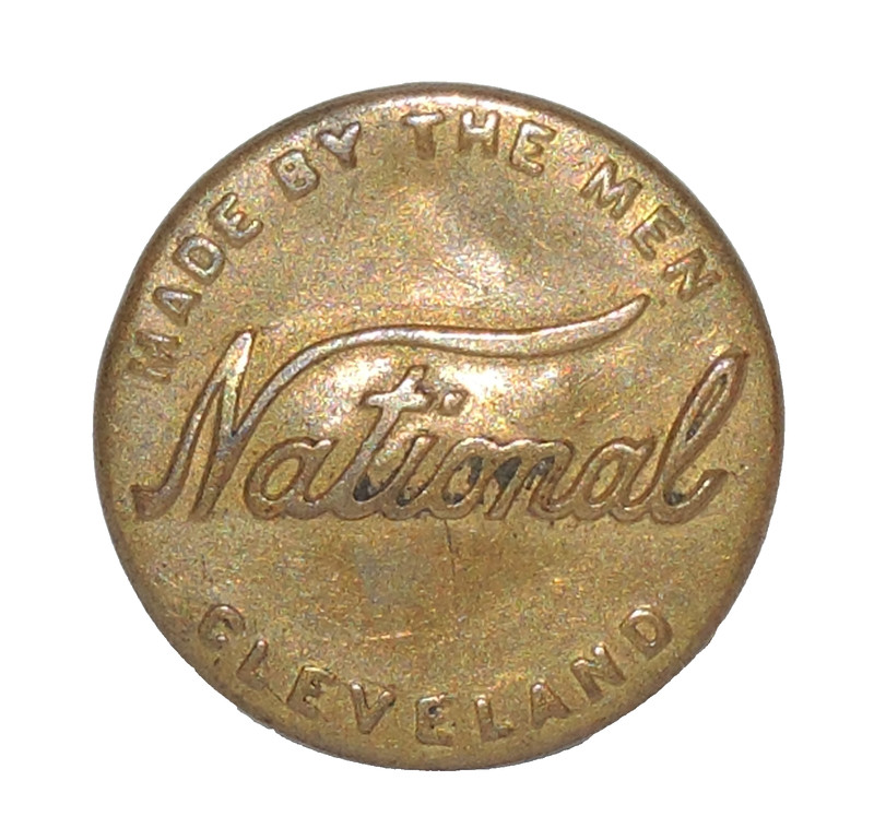 PAT 1918 NATIONAL CLEVELAND OVERALLS  WOBBLE SHANK UNION Button MADE BY THE MEN