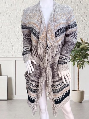Cabi Boho Azteken Strickjacke XS Longline Fransen Strick Coatigan vorne offen Festival 