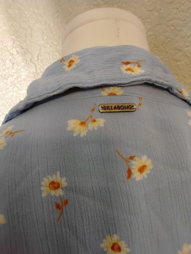 Billabong Floral Blue and White Long Maxi Dress Size. lg - Picture 3 of 6