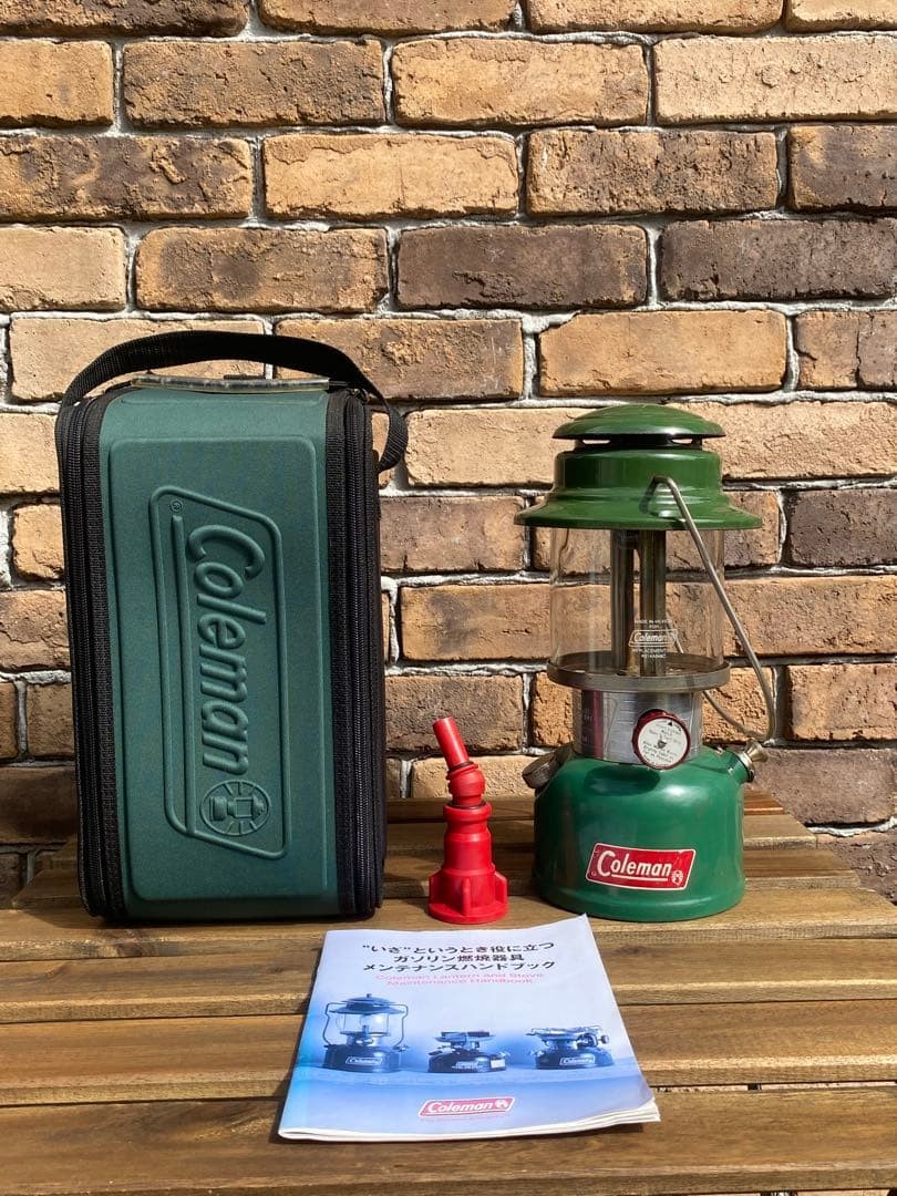 Coleman ランタン335 1973年3月製造　収納ケース付き Coleman Lantern 335 Manufactured in March 1973 Comes with storage