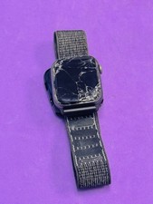  BROKEN SCREEN Apple Watch Series 4 Nike 44 mm Space Gray Aluminum
