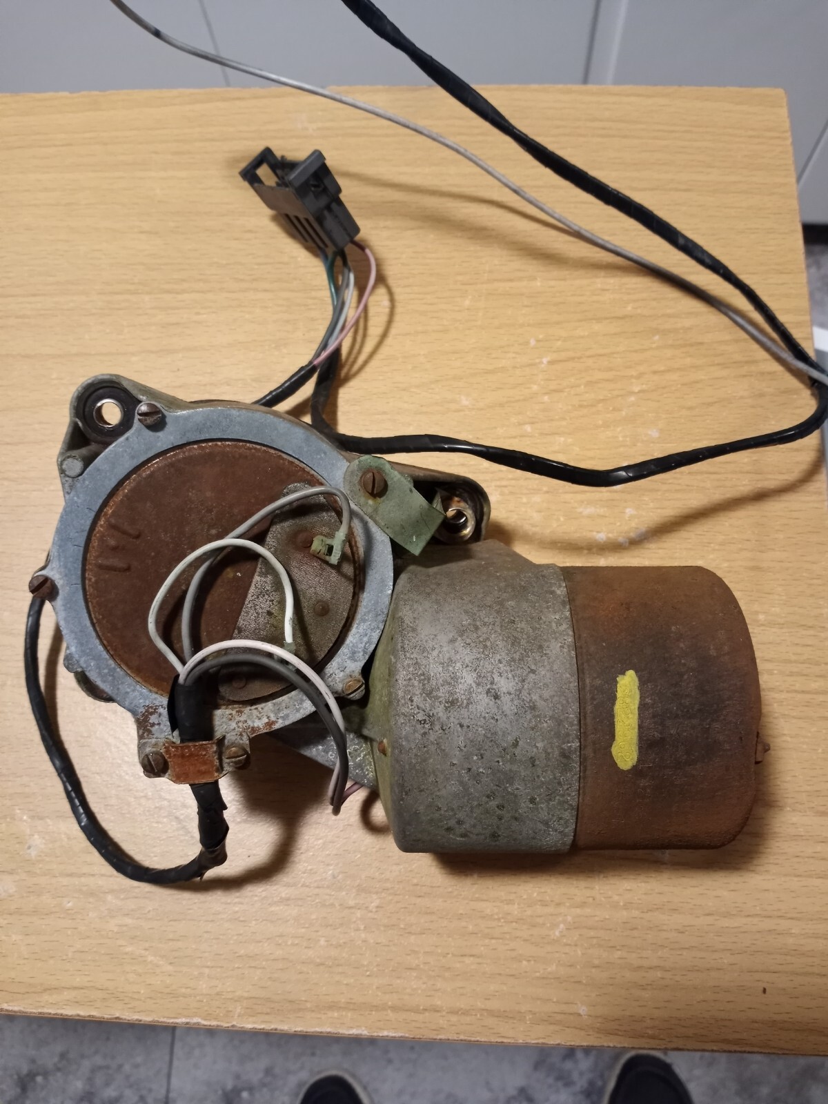 1967 1968 3 speed wiper motor 2822962 Mopar coronet gtx charger 