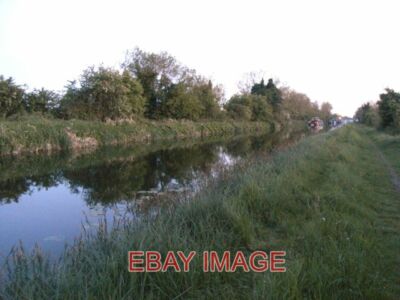 FOTO GRAND CANAL NEAR HAZELHATCH CO. DUBLIN 2009