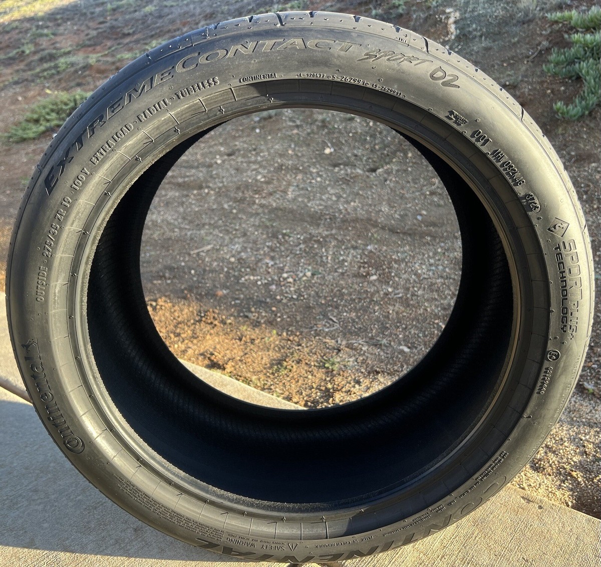 Set of TWO BRAND NEW 275/35ZR19 100Y Continental ExtremeContact