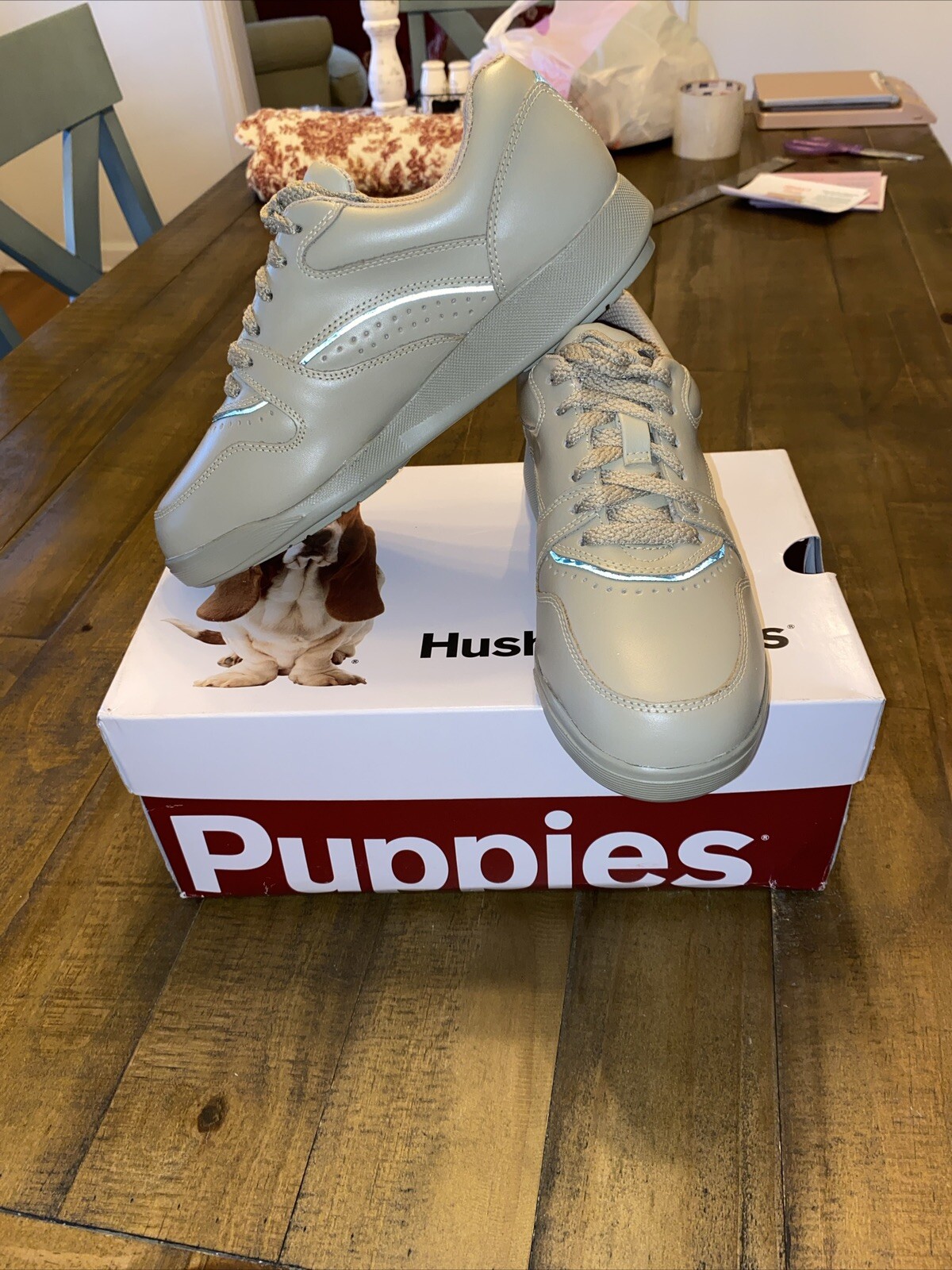 Hush Puppies UPBEAT Size 7.5 H57479 Walking Shoes Beige Leather New In