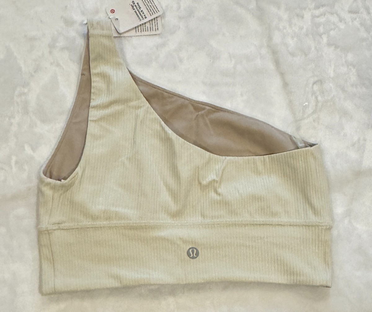 新品☆ LULULEMON サイズ6 Lululemon Wild Tank Top Strappy Built-In Bra Gray Yellow